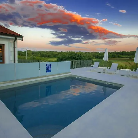 Villa Gloria