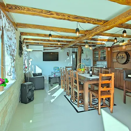 Gloria Nova Vas (Brtonigla)