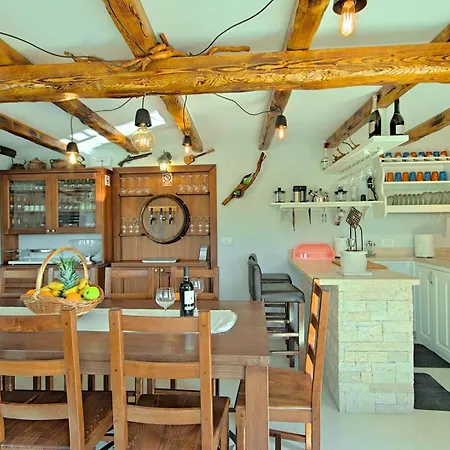 Gloria * Nova Vas (Brtonigla)