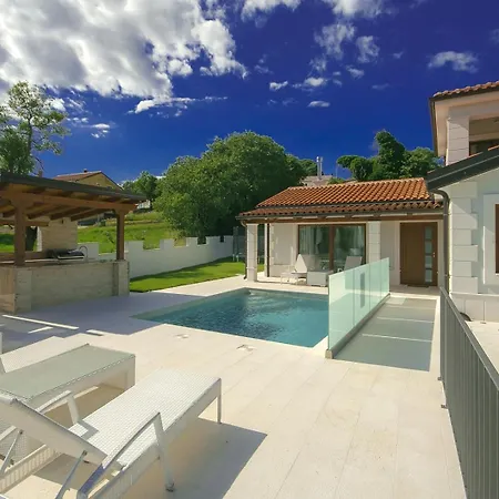 Gloria * Nova Vas (Brtonigla)