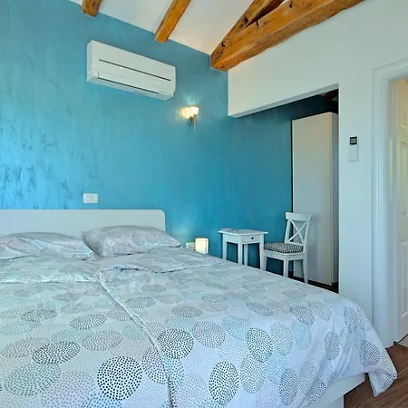 Gloria Nova Vas (Brtonigla)